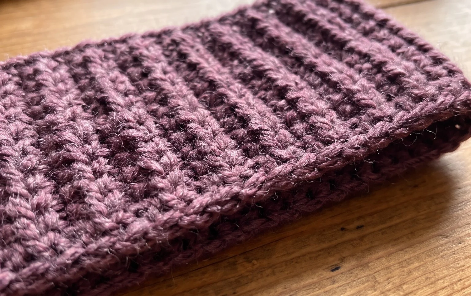 Simple Crochet Headband To Make As Gift